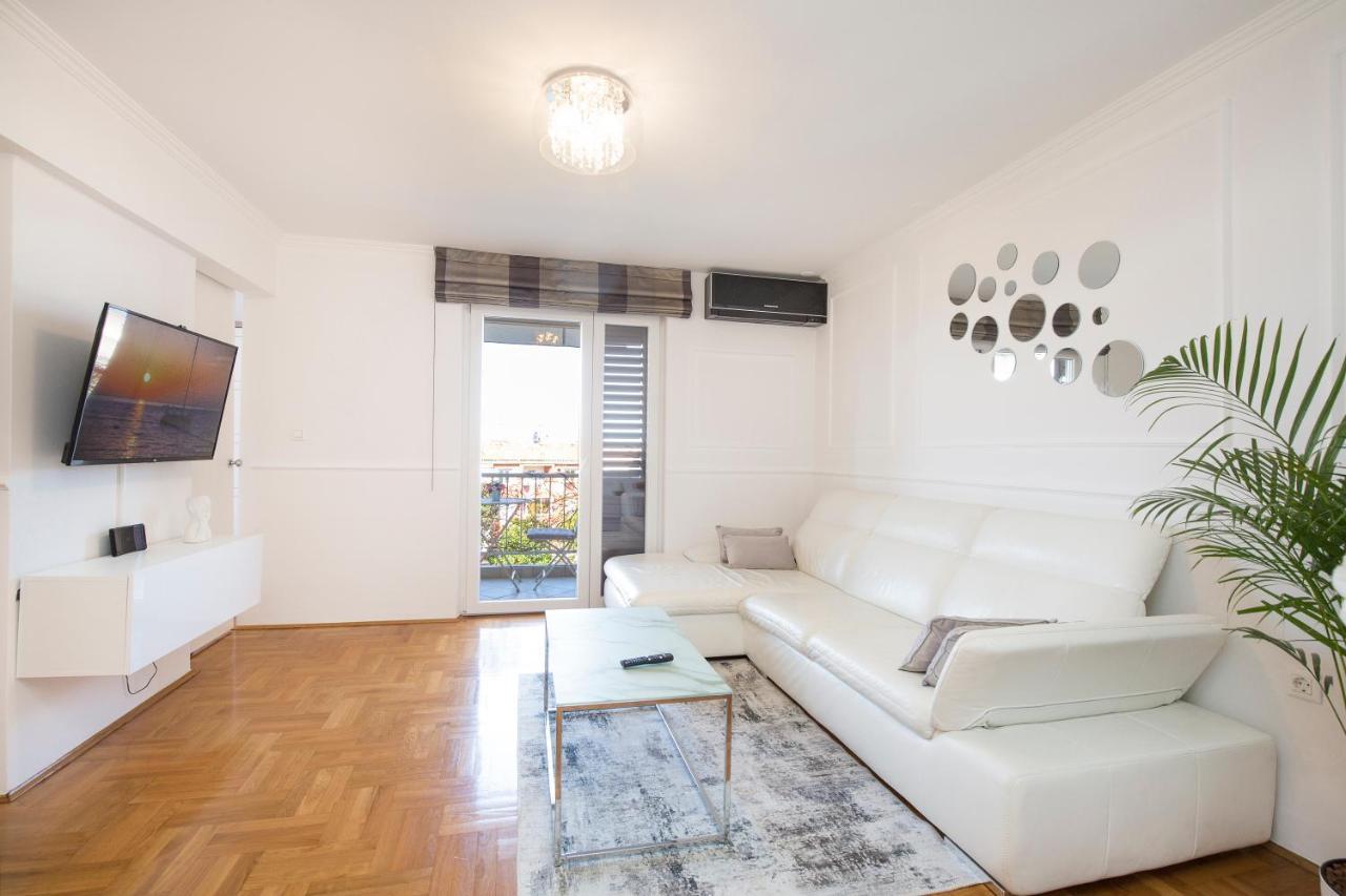 Apartment Parentium Poreč Exterior foto